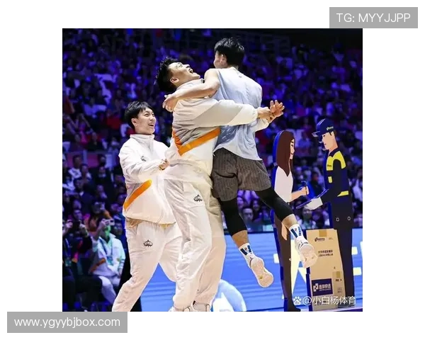 武汉足球明星赛神秘嘉宾揭晓引发球迷热议期待精彩对决与明星互动 武汉足球明星赛神秘嘉宾揭晓引发球迷热议期待精彩对决与明星互动