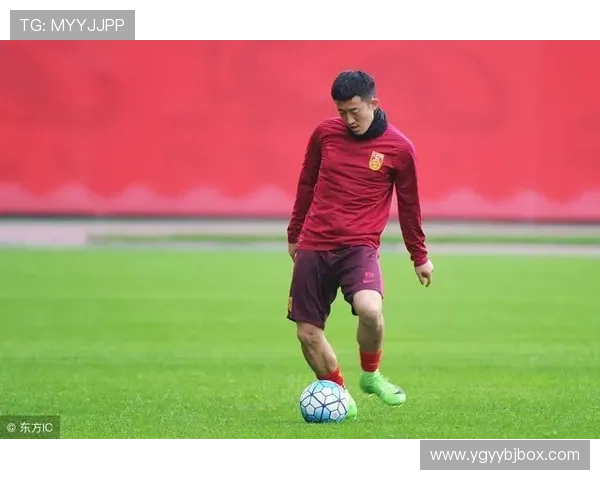 武汉足球队以86分领跑全国锦标赛积分榜展现强劲实力