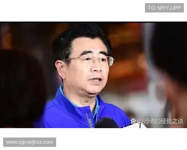 足球明星蚂蚁的真实身份揭秘及其在足球界的影响力分析